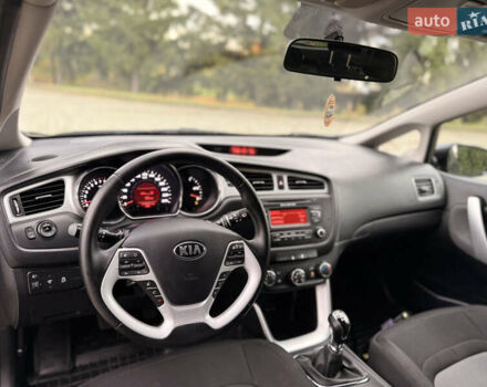 Кіа Сід 2013 у Дубно на Automoto.ua Сірий Кіа Сід, об'ємом двигуна 1.6 л та пробігом 176 тис. км за 8599 $, фото 28 на Automoto.ua