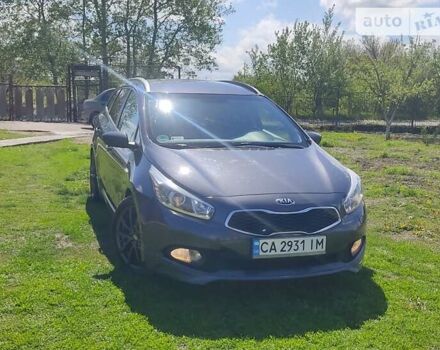 Сірий Кіа Сід, об'ємом двигуна 1.4 л та пробігом 194 тис. км за 9450 $, фото 4 на Automoto.ua