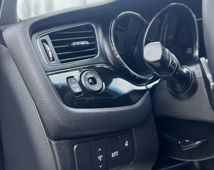 Серый Киа Сид, объемом двигателя 1.6 л и пробегом 183 тыс. км за 11000 $, фото 25 на Automoto.ua