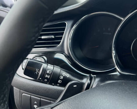 Сірий Кіа Сід, об'ємом двигуна 1.6 л та пробігом 183 тис. км за 11000 $, фото 28 на Automoto.ua