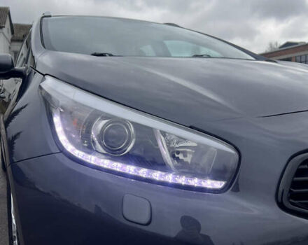 Сірий Кіа Сід, об'ємом двигуна 1.6 л та пробігом 183 тис. км за 11000 $, фото 14 на Automoto.ua