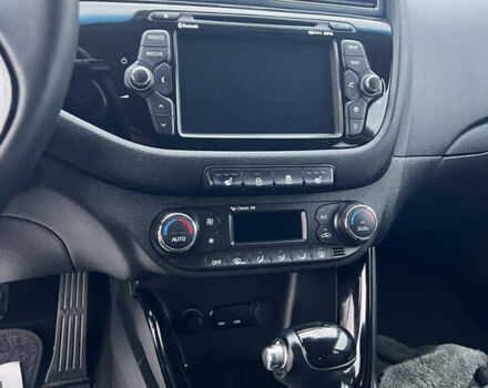 Серый Киа Сид, объемом двигателя 1.6 л и пробегом 183 тыс. км за 11000 $, фото 28 на Automoto.ua