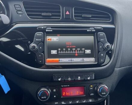 Серый Киа Сид, объемом двигателя 1.6 л и пробегом 183 тыс. км за 11000 $, фото 5 на Automoto.ua