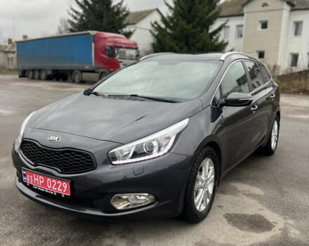 Серый Киа Сид, объемом двигателя 1.6 л и пробегом 183 тыс. км за 11000 $, фото 3 на Automoto.ua