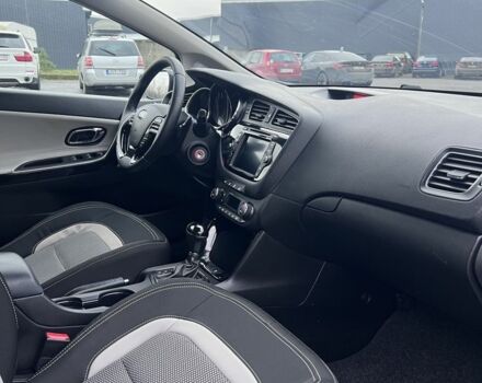 Серый Киа Сид, объемом двигателя 1.6 л и пробегом 183 тыс. км за 11000 $, фото 6 на Automoto.ua