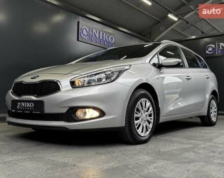 Серый Киа Сид, объемом двигателя 1.6 л и пробегом 110 тыс. км за 12500 $, фото 3 на Automoto.ua