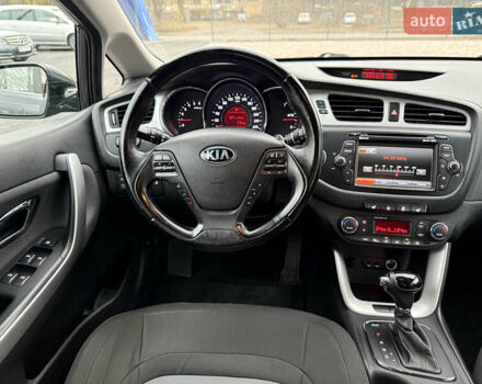 Серый Киа Сид, объемом двигателя 1.6 л и пробегом 211 тыс. км за 11600 $, фото 6 на Automoto.ua