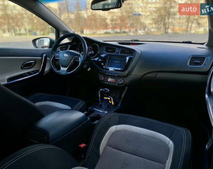 Сірий Кіа Сід, об'ємом двигуна 1.58 л та пробігом 317 тис. км за 9500 $, фото 21 на Automoto.ua