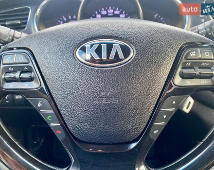 Сірий Кіа Сід, об'ємом двигуна 1.58 л та пробігом 317 тис. км за 9500 $, фото 16 на Automoto.ua