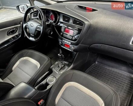 Серый Киа Сид, объемом двигателя 1.6 л и пробегом 110 тыс. км за 12500 $, фото 33 на Automoto.ua