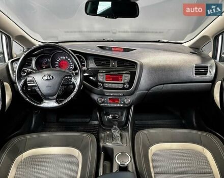 Серый Киа Сид, объемом двигателя 1.6 л и пробегом 110 тыс. км за 12500 $, фото 29 на Automoto.ua