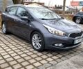 Серый Киа Сид, объемом двигателя 1.58 л и пробегом 230 тыс. км за 8000 $, фото 2 на Automoto.ua