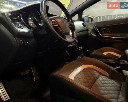 Сірий Кіа Сід, об'ємом двигуна 1.58 л та пробігом 221 тис. км за 11399 $, фото 55 на Automoto.ua