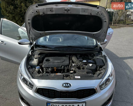 Серый Киа Сид, объемом двигателя 1.58 л и пробегом 59 тыс. км за 11999 $, фото 16 на Automoto.ua