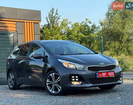 Серый Киа Сид, объемом двигателя 1.58 л и пробегом 190 тыс. км за 12550 $, фото 8 на Automoto.ua