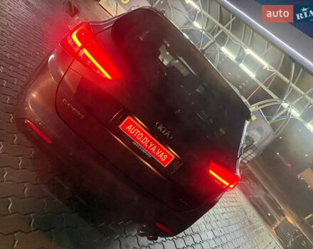 Сірий Кіа Сід, об'ємом двигуна 1.58 л та пробігом 221 тис. км за 11399 $, фото 14 на Automoto.ua