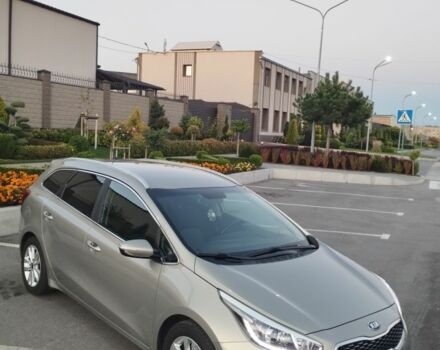 Серый Киа Сид, объемом двигателя 1.6 л и пробегом 181 тыс. км за 11750 $, фото 2 на Automoto.ua