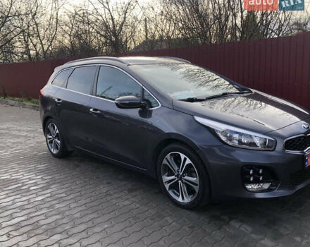 Сірий Кіа Сід, об'ємом двигуна 1.58 л та пробігом 221 тис. км за 11399 $, фото 7 на Automoto.ua