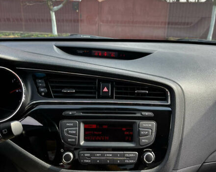 Серый Киа Сид, объемом двигателя 1.58 л и пробегом 59 тыс. км за 11999 $, фото 14 на Automoto.ua