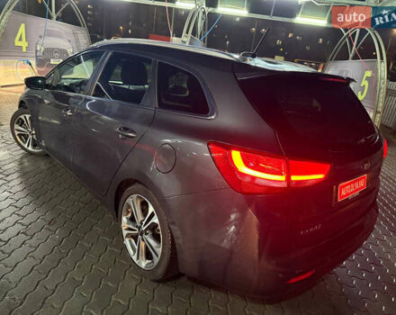 Сірий Кіа Сід, об'ємом двигуна 1.58 л та пробігом 221 тис. км за 11399 $, фото 13 на Automoto.ua