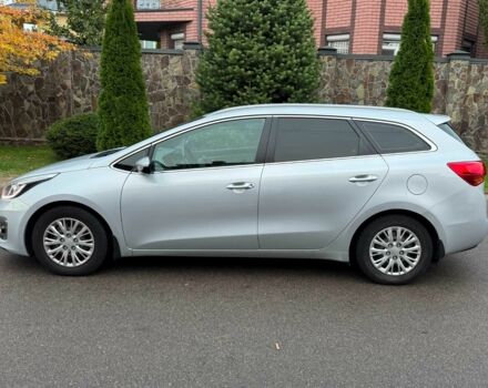 Серый Киа Сид, объемом двигателя 1.6 л и пробегом 107 тыс. км за 12500 $, фото 4 на Automoto.ua