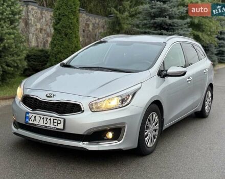 Серый Киа Сид, объемом двигателя 1.6 л и пробегом 107 тыс. км за 12700 $, фото 3 на Automoto.ua