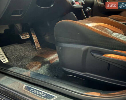 Сірий Кіа Сід, об'ємом двигуна 1.58 л та пробігом 221 тис. км за 11399 $, фото 54 на Automoto.ua