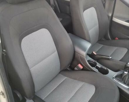 Серый Киа Сид, объемом двигателя 1.58 л и пробегом 182 тыс. км за 11650 $, фото 12 на Automoto.ua