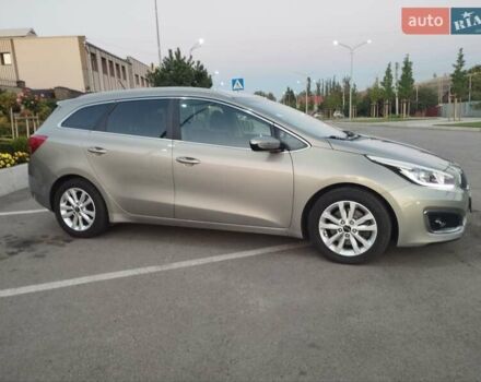 Серый Киа Сид, объемом двигателя 1.58 л и пробегом 182 тыс. км за 11650 $, фото 26 на Automoto.ua