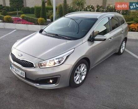 Серый Киа Сид, объемом двигателя 1.58 л и пробегом 182 тыс. км за 11650 $, фото 16 на Automoto.ua