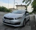 Серый Киа Сид, объемом двигателя 1.4 л и пробегом 268 тыс. км за 10000 $, фото 1 на Automoto.ua