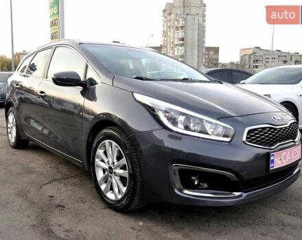 Серый Киа Сид, объемом двигателя 1.6 л и пробегом 130 тыс. км за 11500 $, фото 4 на Automoto.ua