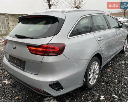 Серый Киа Сид, объемом двигателя 1.6 л и пробегом 261 тыс. км за 12700 $, фото 5 на Automoto.ua
