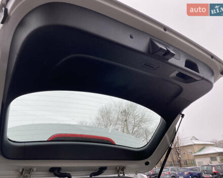 Серый Киа Сид, объемом двигателя 1.6 л и пробегом 261 тыс. км за 12700 $, фото 30 на Automoto.ua