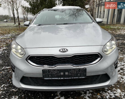 Серый Киа Сид, объемом двигателя 1.6 л и пробегом 261 тыс. км за 12700 $, фото 8 на Automoto.ua