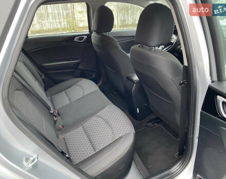 Серый Киа Сид, объемом двигателя 1.6 л и пробегом 261 тыс. км за 12700 $, фото 22 на Automoto.ua