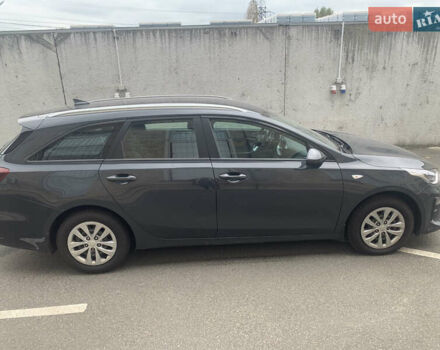 Серый Киа Сид, объемом двигателя 1.6 л и пробегом 143 тыс. км за 14999 $, фото 2 на Automoto.ua