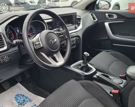 Серый Киа Сид, объемом двигателя 1.6 л и пробегом 198 тыс. км за 13500 $, фото 22 на Automoto.ua