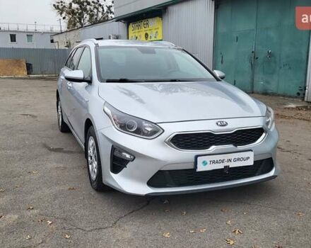 Серый Киа Сид, объемом двигателя 1.6 л и пробегом 198 тыс. км за 13500 $, фото 13 на Automoto.ua