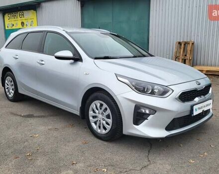 Серый Киа Сид, объемом двигателя 1.6 л и пробегом 198 тыс. км за 13500 $, фото 14 на Automoto.ua