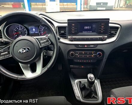 Сірий Кіа Сід, об'ємом двигуна 1.6 л та пробігом 83 тис. км за 13950 $, фото 2 на Automoto.ua