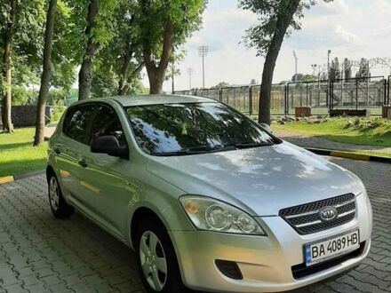 Киа Сид 2006 в Александрие на Automoto.ua Серый Киа Сид, объемом двигателя 1.6 л и пробегом 310 тыс. км за 5300 $, фото 1 на Automoto.ua