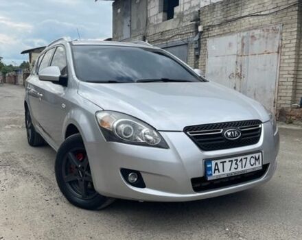 Сірий Кіа Сід, об'ємом двигуна 1.99 л та пробігом 250 тис. км за 5800 $, фото 1 на Automoto.ua