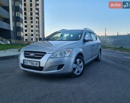 Сірий Кіа Сід, об'ємом двигуна 1.59 л та пробігом 258 тис. км за 4750 $, фото 1 на Automoto.ua