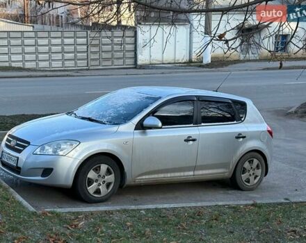 Сірий Кіа Сід, об'ємом двигуна 1.59 л та пробігом 237 тис. км за 4900 $, фото 1 на Automoto.ua