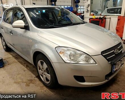 Серый Киа Сид, объемом двигателя 1.6 л и пробегом 267 тыс. км за 2600 $, фото 1 на Automoto.ua