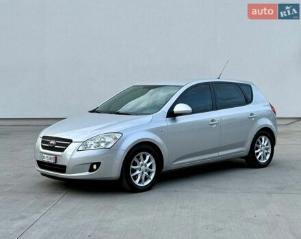 Серый Киа Сид, объемом двигателя 2 л и пробегом 196 тыс. км за 8500 $, фото 1 на Automoto.ua