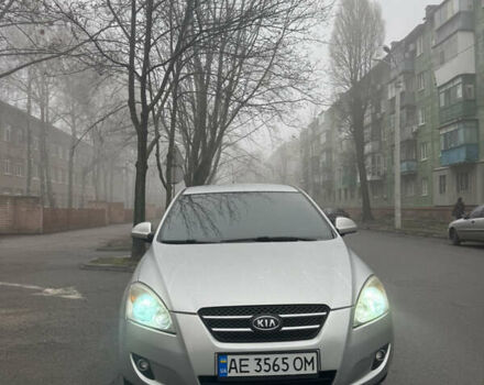 Сірий Кіа Сід, об'ємом двигуна 2 л та пробігом 278 тис. км за 6300 $, фото 1 на Automoto.ua