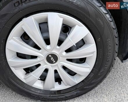 Серый Киа Сид, объемом двигателя 1.4 л и пробегом 176 тыс. км за 5700 $, фото 1 на Automoto.ua
