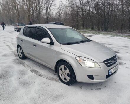 Сірий Кіа Сід, об'ємом двигуна 1.4 л та пробігом 215 тис. км за 5300 $, фото 1 на Automoto.ua